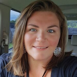 Meet your Posher, Melissa